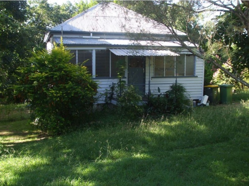 29 jeannie street, Mount Morgan QLD 4714