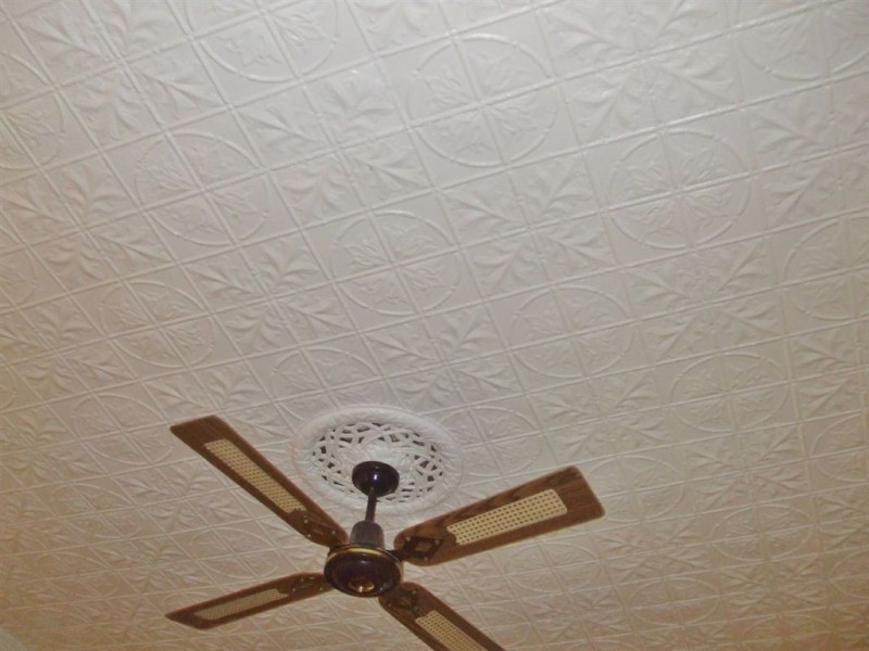 1 Bridge Street, Mount Morgan QLD 4714