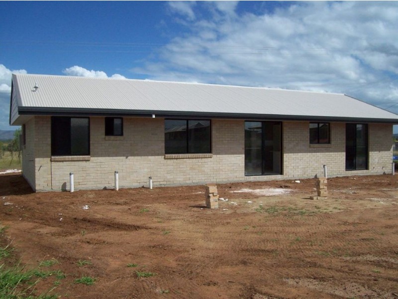 191 Lucas St, Gracemere QLD 4702