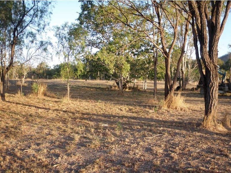 12 Gum Tree Avenue, Bouldercombe QLD 4702