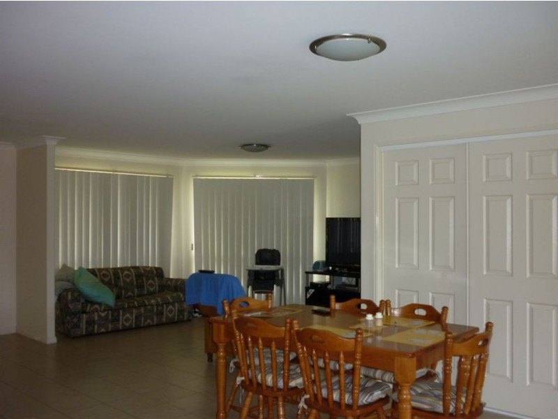 5 Seonaid Place, Gracemere QLD 4702