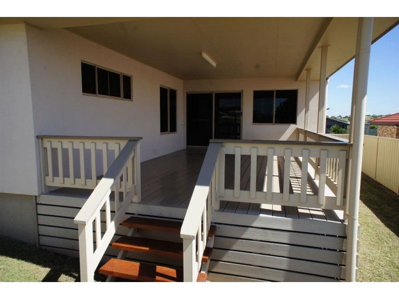25 Mamalis St, Gracemere QLD 4702