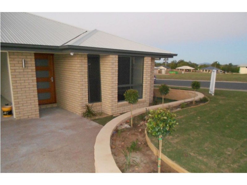 49 Jamie Crs, Gracemere QLD 4702