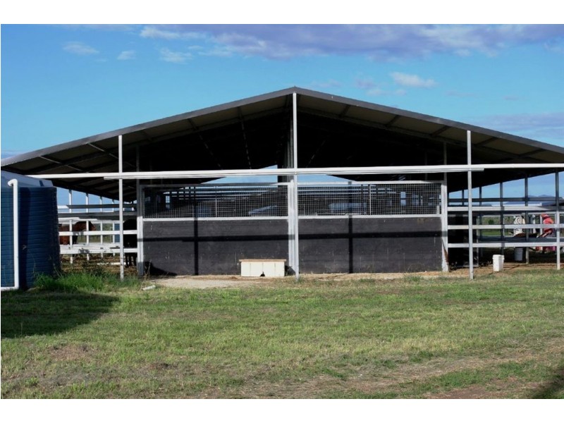 400 South Yaamba Rd, Alton Downs QLD 4702