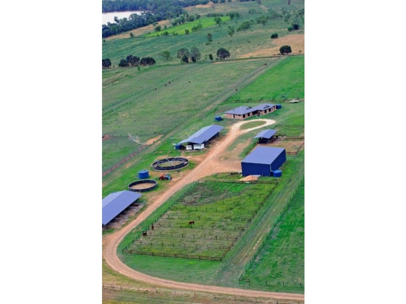 400 South Yaamba Rd, Alton Downs QLD 4702