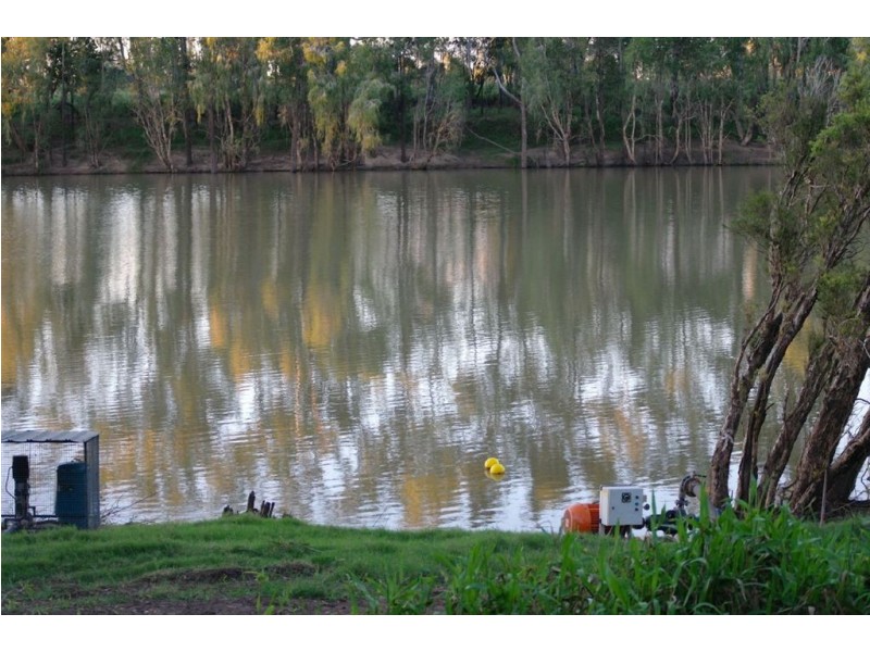 400 South Yaamba Rd, Alton Downs QLD 4702