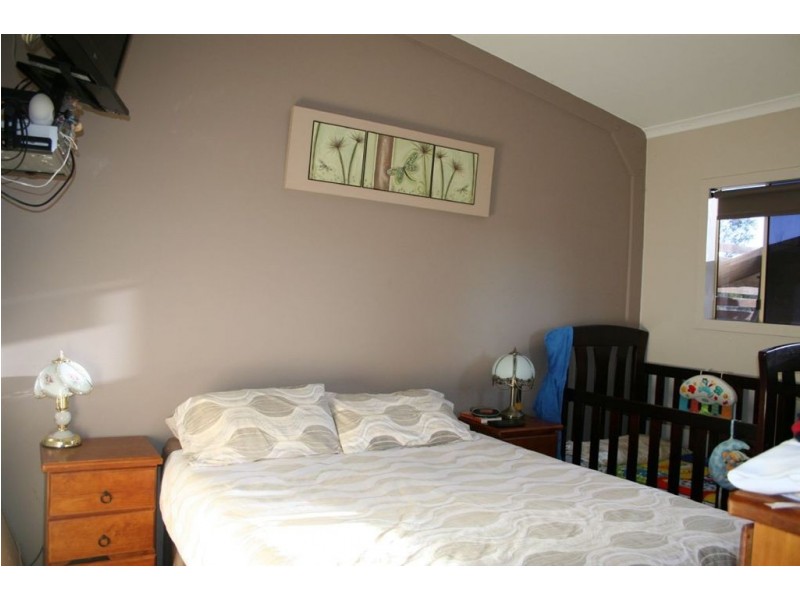 50 Windsor St, Gracemere QLD 4702