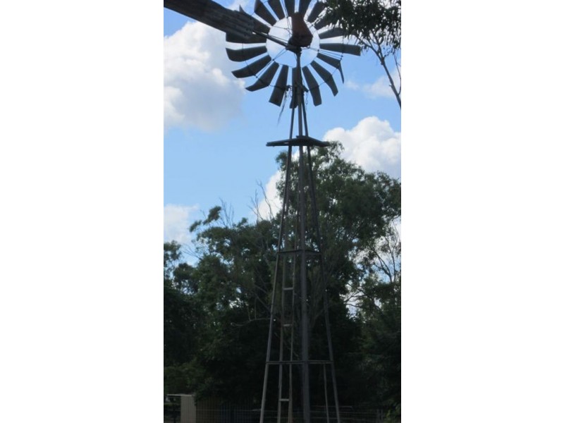 50 Windsor St, Gracemere QLD 4702