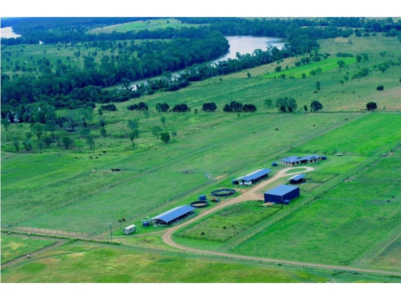 400 South Yaamba Road, Alton Downs QLD 4702