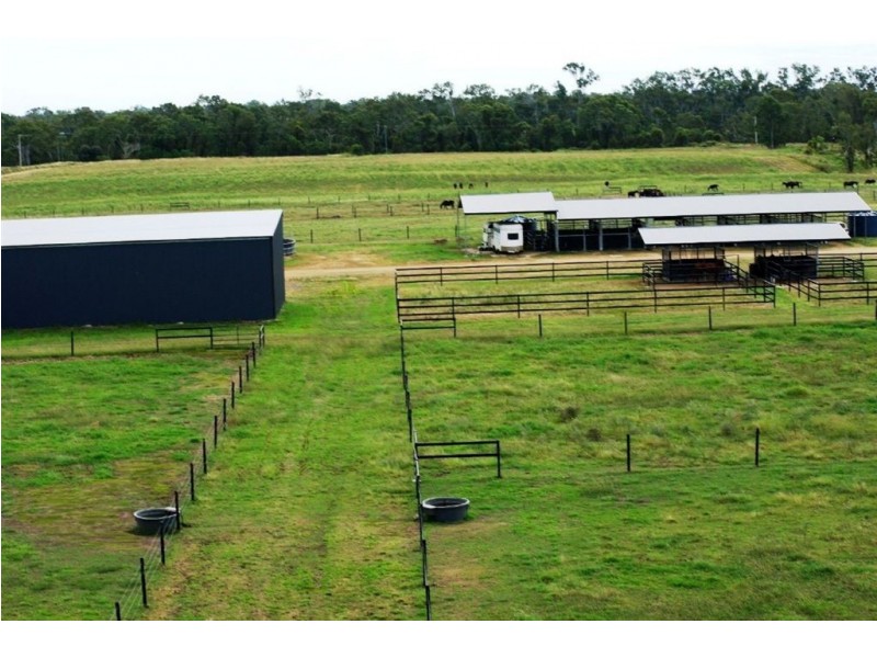 400 South Yaamba Road, Alton Downs QLD 4702