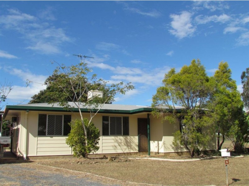 5 Fitzgerald St, Gracemere QLD 4702