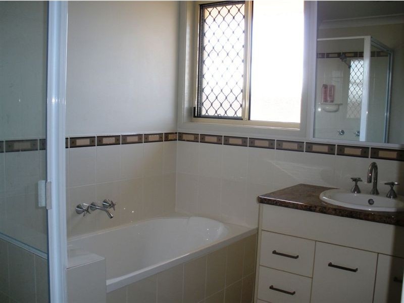 23 Anna Meares Avenue, Gracemere QLD 4702