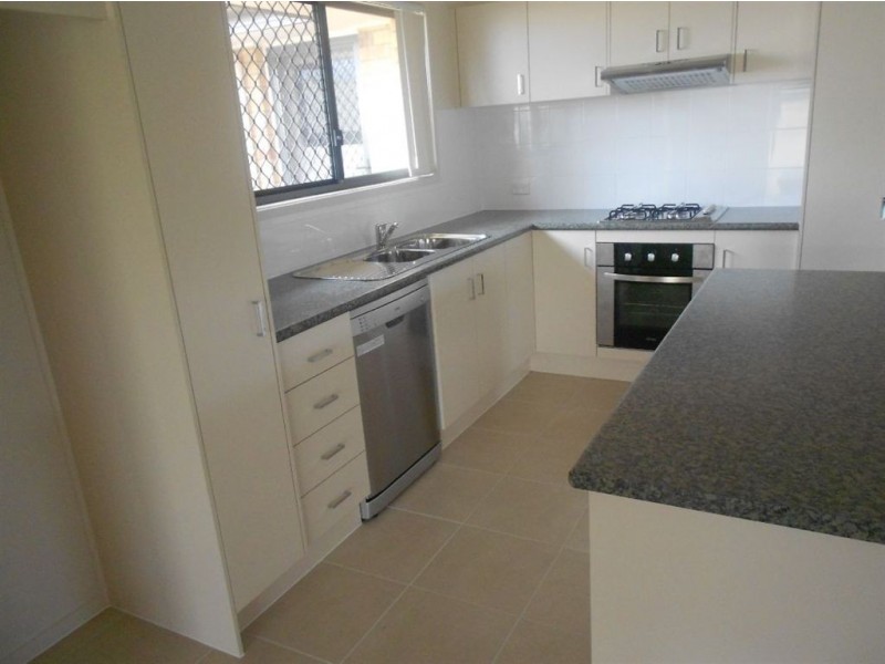 15 Webster street, Gracemere QLD 4702