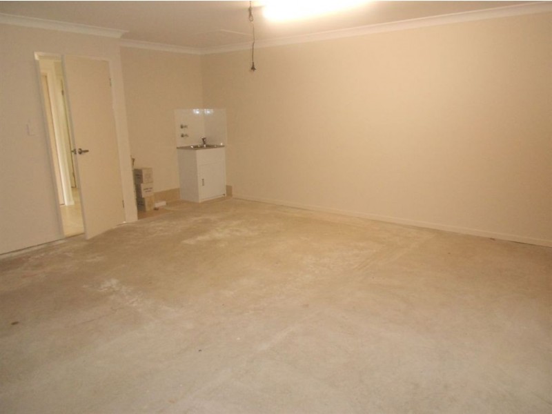 15 Webster street, Gracemere QLD 4702