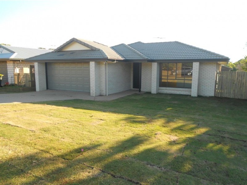 4 Dunnett street, Gracemere QLD 4702