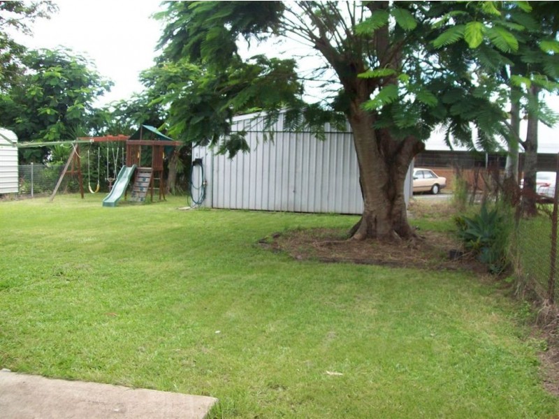 93 Alexandra st, Park Avenue QLD 4701
