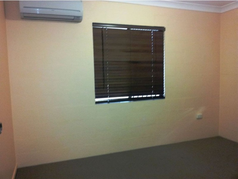 1 Charles Crescent, Gracemere QLD 4702