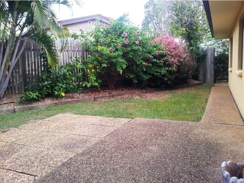 1 Charles Crescent, Gracemere QLD 4702