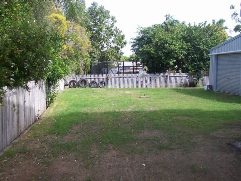 3 Barry Street, Gracemere QLD 4702