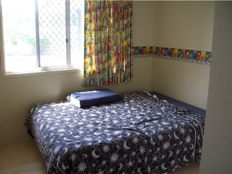 3 Barry Street, Gracemere QLD 4702