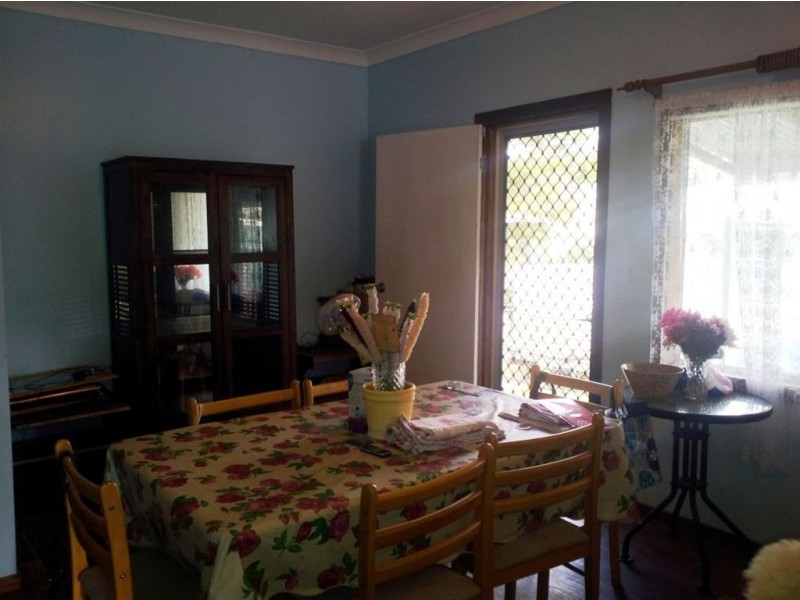 26 Gordon Street, Mount Morgan QLD 4714