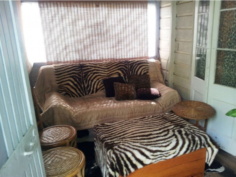 49 Tipperary Rd, Mount Morgan QLD 4714