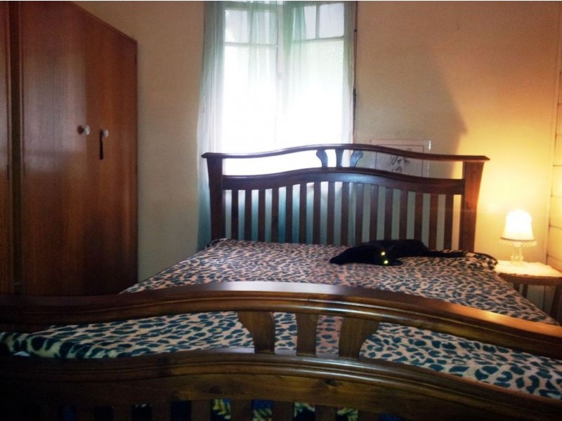 49 Tipperary Rd, Mount Morgan QLD 4714