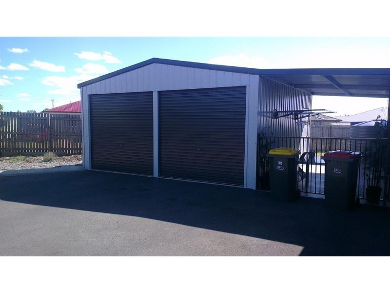 12 brady pl, Gracemere QLD 4702