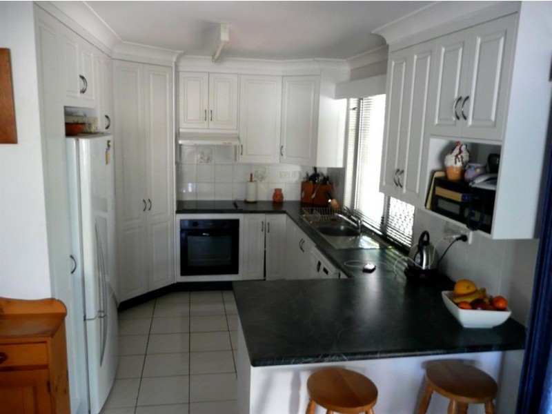 64 davison, Gracemere QLD 4702