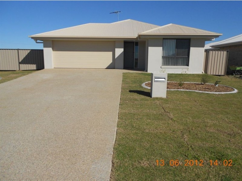 8 Belltrees Place, Gracemere QLD 4702