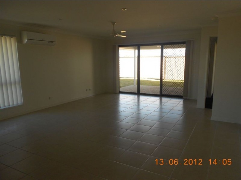 8 Belltrees Place, Gracemere QLD 4702