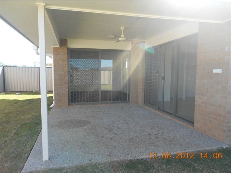 8 Belltrees Place, Gracemere QLD 4702