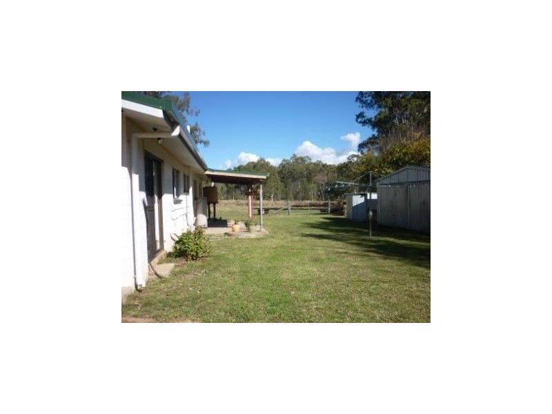 16 Showgrounds Road, Horse Creek, Mount Morgan QLD 4714