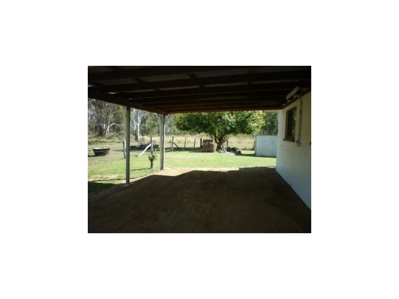 16 Showgrounds Road, Horse Creek, Mount Morgan QLD 4714