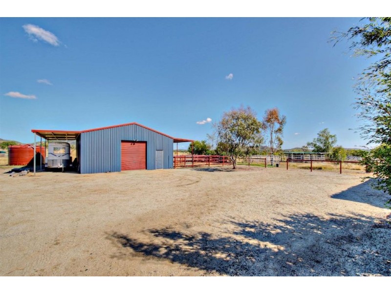 16 Janay Road, Kabra QLD 4702