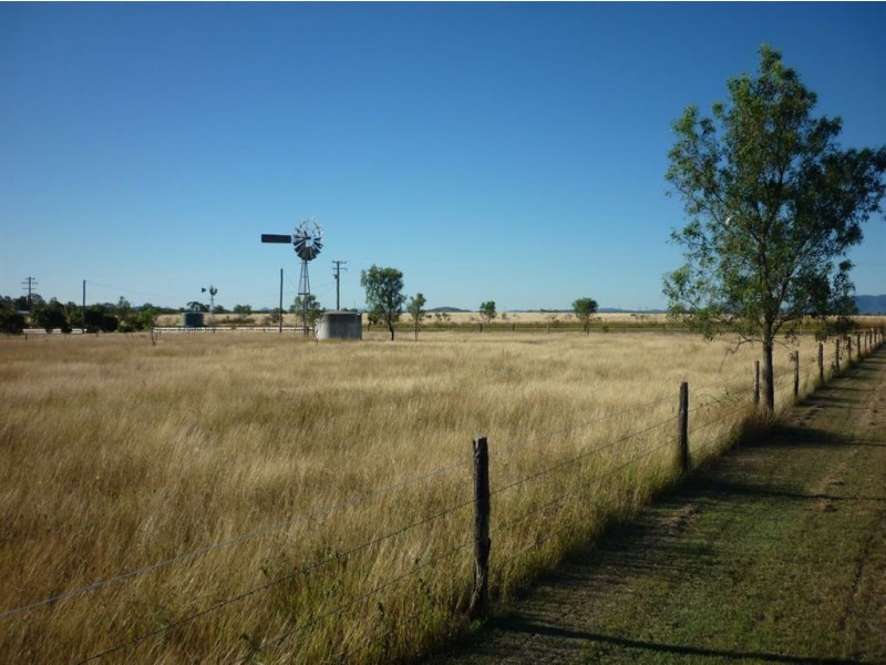 16 Janay Road, Kabra QLD 4702