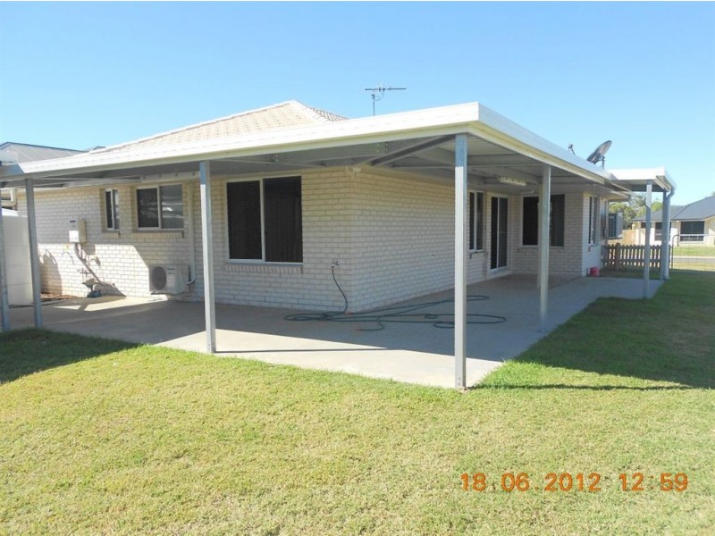 16 Tippett Crescent, Gracemere QLD 4702