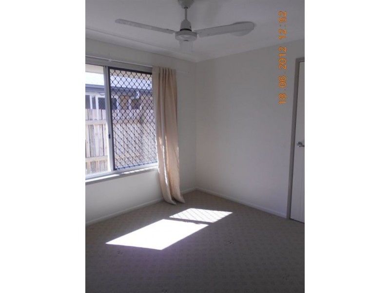 16 Tippett Crescent, Gracemere QLD 4702