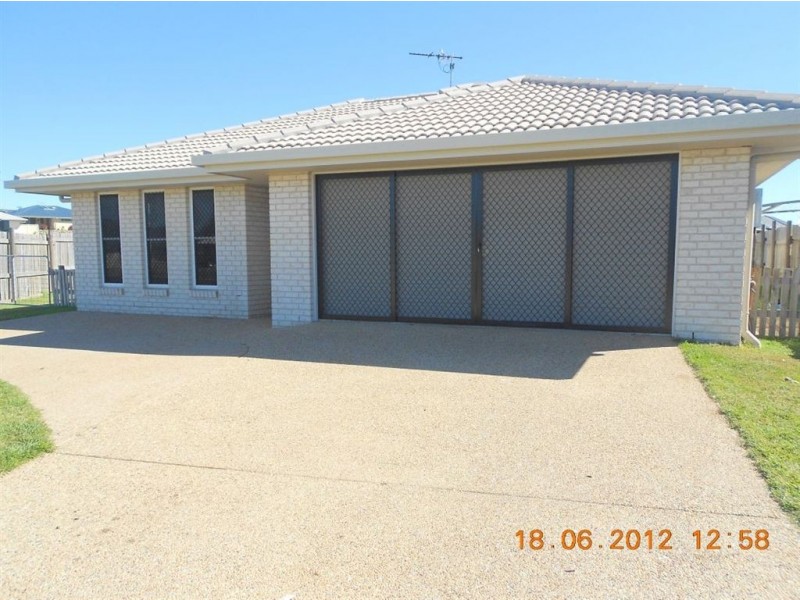 16 Tippett Crescent, Gracemere QLD 4702