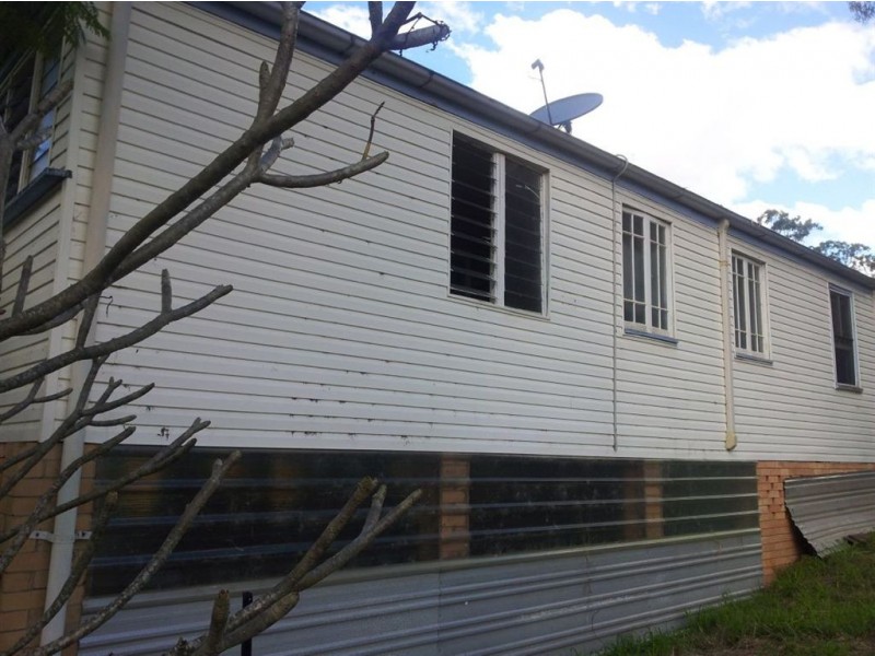 74 River Street, Mount Morgan QLD 4714