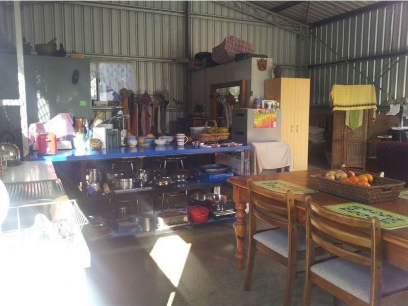 16 Usher Street, Mount Morgan QLD 4714