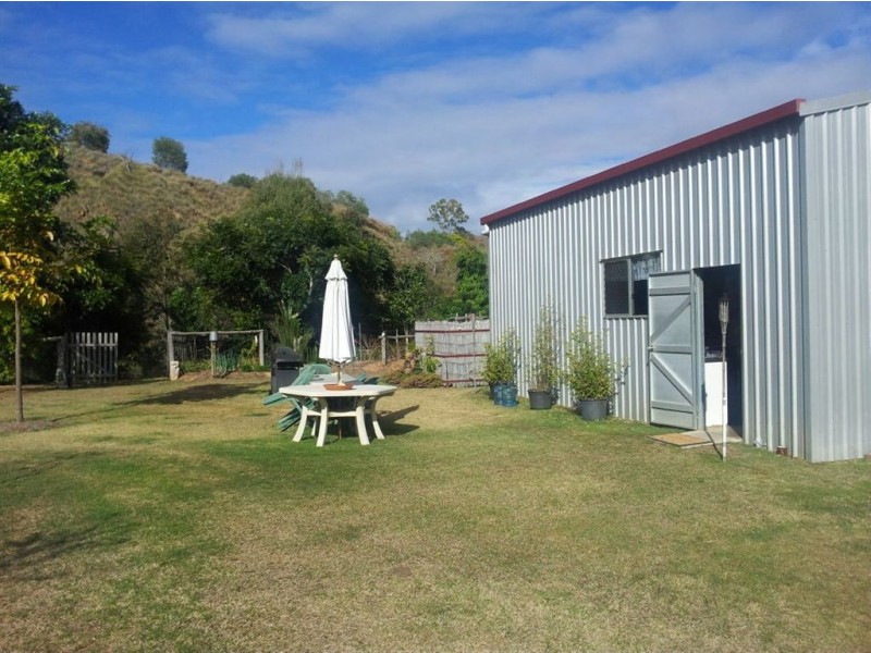 16 Usher Street, Mount Morgan QLD 4714