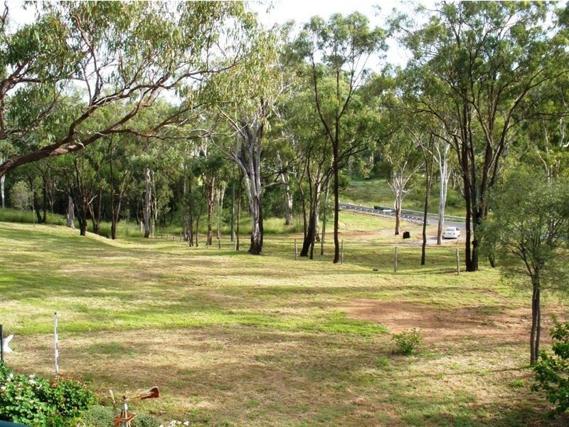 50487 Burnett Highway, Mount Morgan QLD 4714