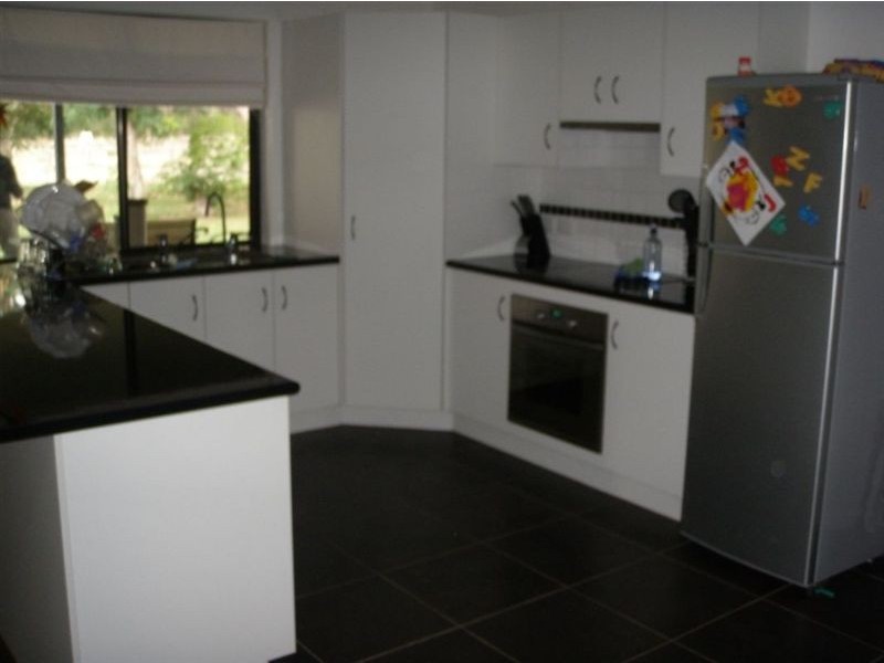 28 Sunray Avenue, Bouldercombe QLD 4702