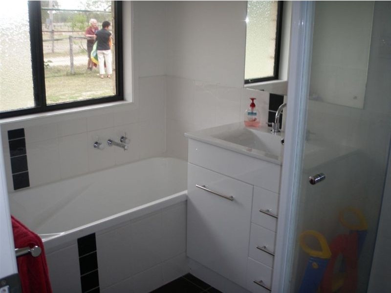 28 Sunray Avenue, Bouldercombe QLD 4702