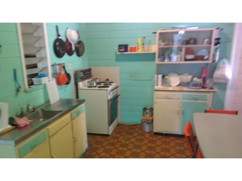 133 East Street, Mount Morgan QLD 4714