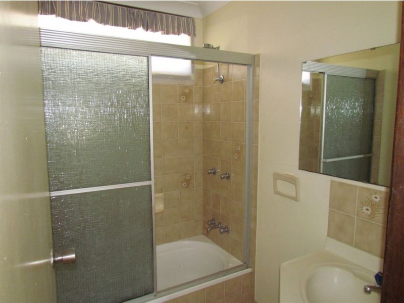 5 Fitzgerald street, Gracemere QLD 4702