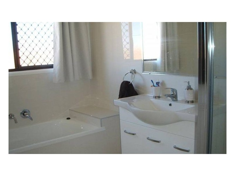 36 Broadhurst Drive, Gracemere QLD 4702