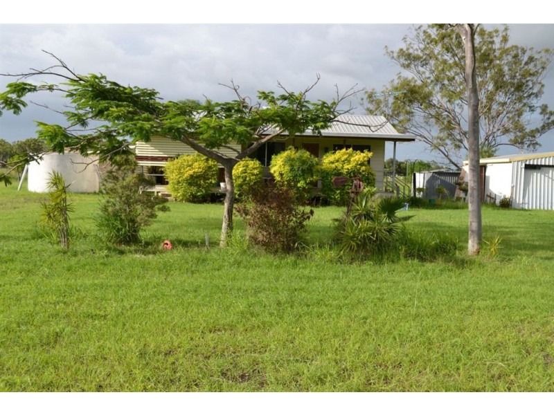 12 CARIGE AVENUE, Bouldercombe QLD 4702