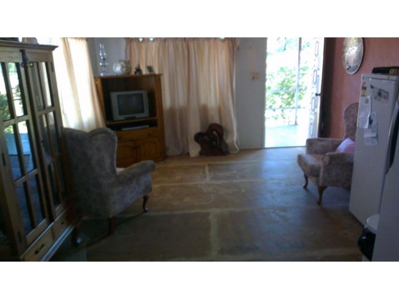 12 CARIGE AVENUE, Bouldercombe QLD 4702